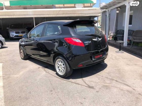 מאזדה H Dynamic אוט' 1.5 (103 כ"ס) בנזין 2013 למכירה בבת ים