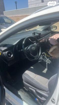 טויוטה אוריס הייבריד TS סטיישן הייבריד אוט' 1.8 (99 כ"ס) בנזין 2017 למכירה ביבנה