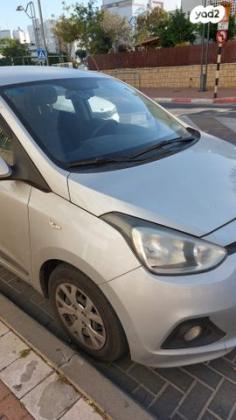 יונדאי i10 Insight ידני 1.0 (66 כ"ס) בנזין 2017 למכירה בצור יצחק