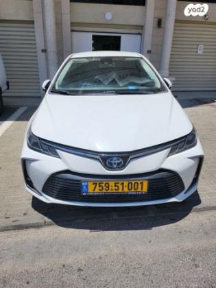 טויוטה קורולה הייבריד Sense סדאן אוט' 1.8 (98 כ''ס) בנזין 2019 למכירה במגדל העמק