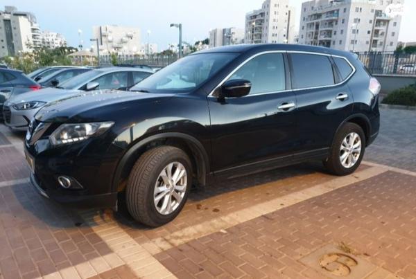 ניסאן אקס טרייל Visia אוט' דיזל 7 מק' 1.6 (130 כ''ס) דיזל 2017 למכירה בחריש