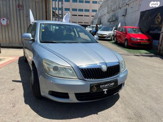 סקודה אוקטביה Ambiente אוט' 1.2 (105 כ''ס) בנזין 2010 למכירה בחיפה