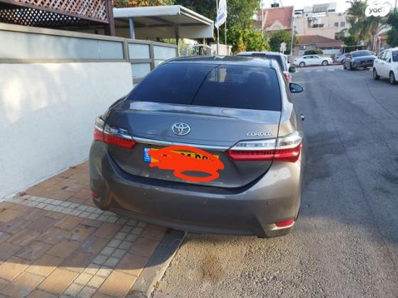 טויוטה קורולה Sun אוט' 1.6 (132 כ"ס) בנזין 2018 למכירה ברעננה