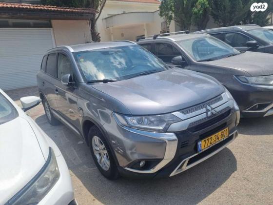 מיצובישי אאוטלנדר Intense אוט' 7 מק' 2.0 (150 כ"ס) בנזין 2019 למכירה ברכסים