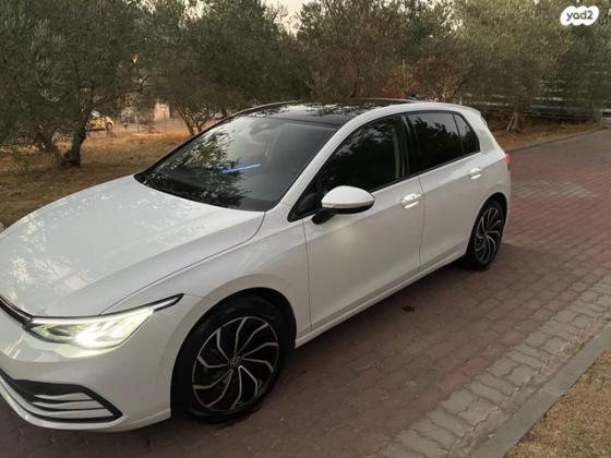 פולקסווגן גולף Life Plus אוט' 1.5 (150 כ''ס) בנזין 2021 למכירה בחריש