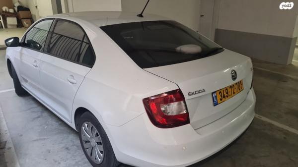 סקודה ראפיד Ambition הצ'בק אוט' 1.0 (95 כ"ס) בנזין 2017 למכירה בראש העין