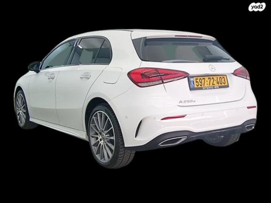 מרצדס A-Class A250E AMG L.PLUS הצ'בק אוט' 1.3 (160 כ''ס) היברידי חשמל / בנזין 2023 למכירה ב