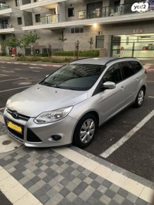 פורד פוקוס Trend סטיישן אוט' 1.6 (125 כ''ס) בנזין 2014 למכירה בחיפה