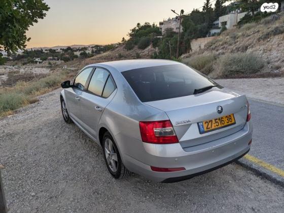 סקודה אוקטביה Ambition אוט' 1.2 (110 כ"ס) בנזין 2016 למכירה בכפר אדומים