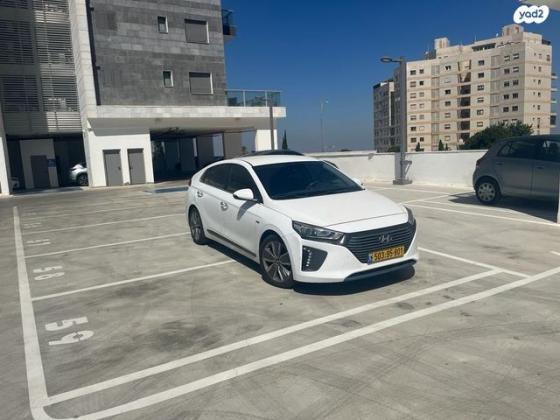 יונדאי איוניק Premium הייבריד אוט' 1.6 (141 כ"ס) בנזין 2018 למכירה באריאל