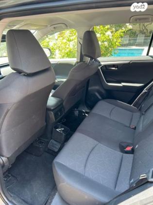 טויוטה RAV4 ארוך 4X4 Experience אוט' 2.0 (175 כ''ס) בנזין 2022 למכירה בקיסריה