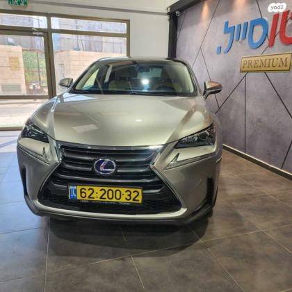 לקסוס NX NX300H Luxury הייבריד אוט' 2.5 (155 כ''ס) בנזין 2015 למכירה בחיפה