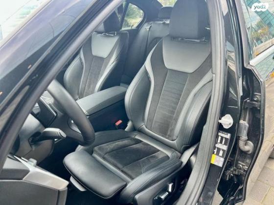 ב.מ.וו סדרה 3 330E M-Sport הייבריד אוט' 2.0 (184 כ''ס) היברידי חשמל / בנזין 2022 למכירה בכפר סבא