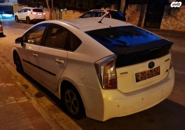 טויוטה פריוס GLI הייבריד אוט' 1.8 (99 כ"ס) בנזין 2013 למכירה במבשרת ציון