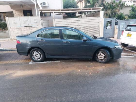 הונדה אקורד Executive אוט' 2.0 (155 כ''ס) בנזין 2008 למכירה בקרית עקרון