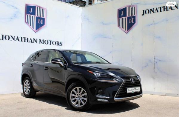 לקסוס NX NX300H Luxury הייבריד אוט' 2.5 (155 כ''ס) בנזין 2020 למכירה בחיפה