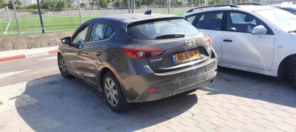 מאזדה j Active הצ'בק אוט' 1.5 (120 כ''ס) בנזין 2014 למכירה במיתר u002F כרמית