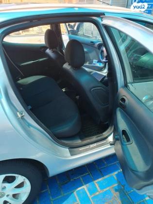 פיג'ו 206 + Urban ידני 5 דל' 1.4 (73 כ''ס) בנזין 2011 למכירה ברמלה