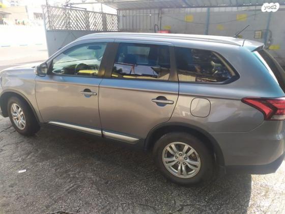 מיצובישי אאוטלנדר Intense אוט' 5 מק' 2.0 (150 כ"ס) בנזין 2016 למכירה בנהריה