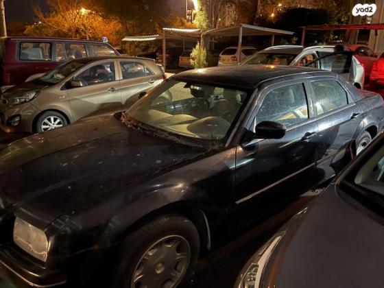 קרייזלר 300C LX אוט' 3.5 (249 כ''ס) בנזין 2009 למכירה בהרצליה