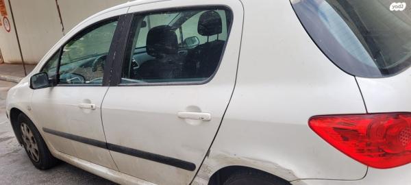 פיג'ו 307 Xline טיפטרוניק 1.6 (110 כ"ס) בנזין 2007 למכירה בהרצליה