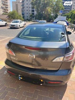 מאזדה j Comfort סדאן אוט' 1.6 (105 כ''ס) [2009-2012] בנזין 2011 למכירה בפתח תקווה