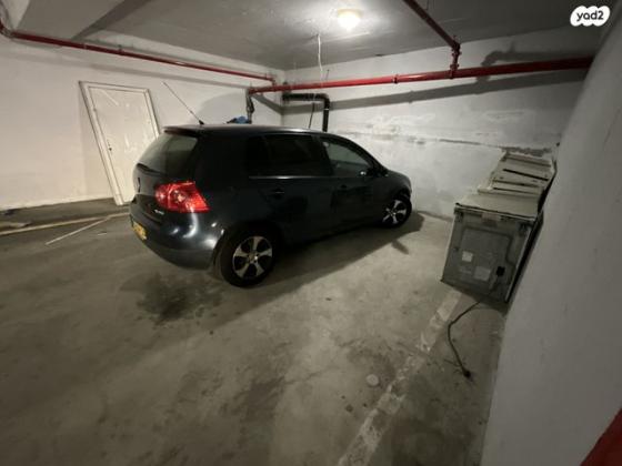 פולקסווגן גולף Trendline אוט' 5 דל' 1.6 (115 כ''ס) בנזין 2008 למכירה בירושלים