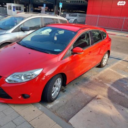 פורד פוקוס Trend הצ'בק אוט' 1.6 (125 כ''ס) בנזין 2014 למכירה בפתח תקווה