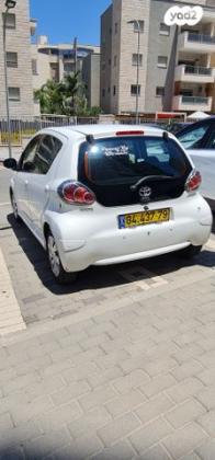 טויוטה אייגו (AYGO) Plus רובוטית 1.0 (69 כ''ס) בנזין 2012 למכירה במגדל העמק