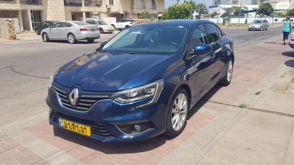 רנו מגאן גראנד קופה Intense אוט' דיזל 1.5 (110 כ"ס) דיזל 2017 למכירה בקרית ים