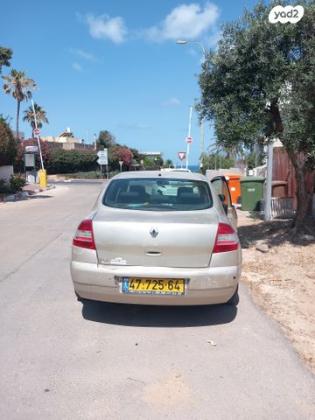 רנו מגאן דור 2 (2004-2010) Business אוט' 4 דל' 1.6 (110 כ''ס) בנזין 2008 למכירה בצוקי ים