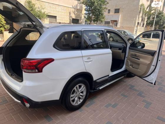 מיצובישי אאוטלנדר Intense אוט' 5 מק' 2.0 (150 כ"ס) בנזין 2016 למכירה בצור יצחק