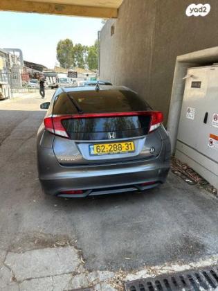 הונדה סיוויק האצ'בק החדשה Sport Design אוט' 1.8 (142 כ''ס) בנזין 2015 למכירה בחדרה
