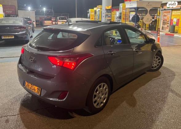 יונדאי i30 Inspire אוט' 1.6 (135 כ"ס) בנזין 2013 למכירה בפתח תקווה