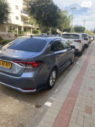 טויוטה קורולה הייבריד Sense סדאן אוט' 1.8 (98 כ''ס) בנזין 2019 למכירה במגדל העמק