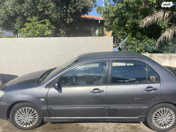 מיצובישי לנסר קלאסיק Executive אוט' 1.6 (98 כ''ס) בנזין 2006 למכירה בנתניה