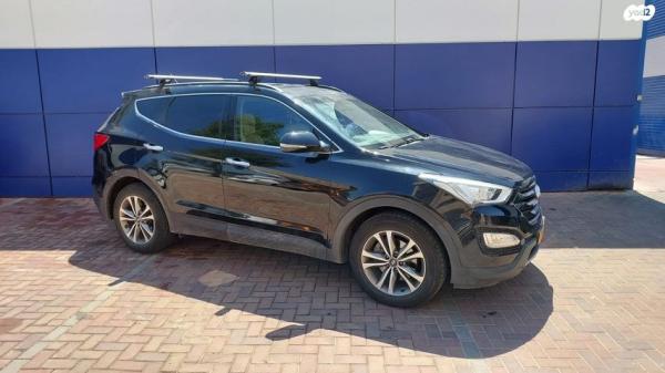 יונדאי סנטה פה 4X4 Supreme אוט' דיזל 7 מק' 2.2 (197 כ"ס) דיזל 2015 למכירה בנתניה