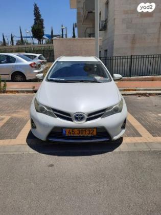 טויוטה אוריס הייבריד TS סטיישן הייבריד אוט' 1.8 (99 כ"ס) בנזין 2015 למכירה באריאל