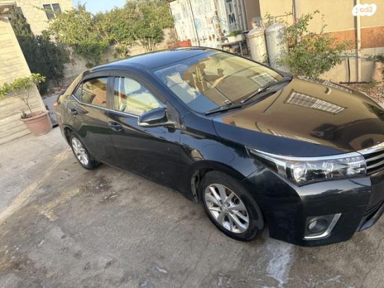 טויוטה קורולה GLI-FL אוט' 1.6 (132 כ''ס) [2013-2016] בנזין 2015 למכירה באום אל פחם