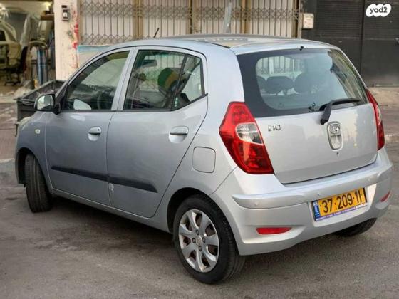 יונדאי i10 Inspire אוט' 1.1 (69 כ"ס) בנזין 2013 למכירה בראש העין