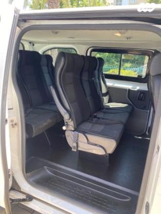 טויוטה פרואייס אוט' דיזל 8 מק' 4 דל' 2.0 (177 כ''ס) דיזל 2018 למכירה בחדרה