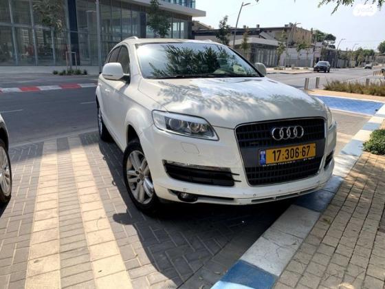 אאודי Q7 4X4 Luxury אוט' 7 מק' 3.6 (280 כ''ס) בנזין 2008 למכירה בהרצליה
