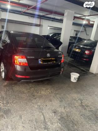 סקודה אוקטביה Special Edition אוט' 1.8 (180 כ''ס) בנזין 2015 למכירה בחולון