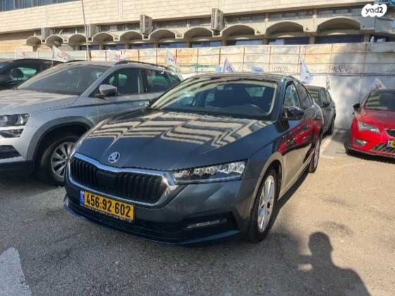 סקודה אוקטביה Ambition אוט' 1.0 (110 כ"ס) בנזין 2021 למכירה בתל אביב יפו