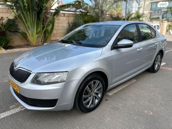 סקודה אוקטביה Ambition אוט' 1.2 (105 כ''ס) בנזין 2013 למכירה בטבריה
