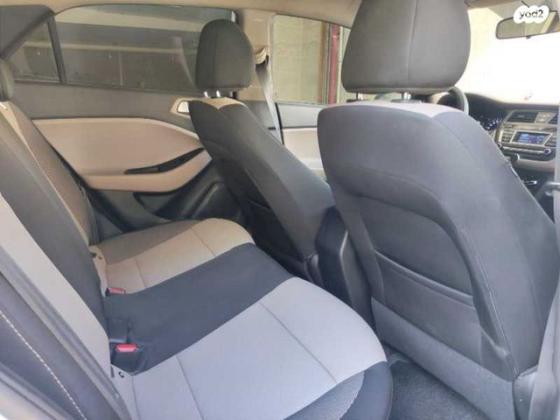 יונדאי i20 Insight אוט' 1.4 (100 כ"ס) בנזין 2015 למכירה בבאר שבע