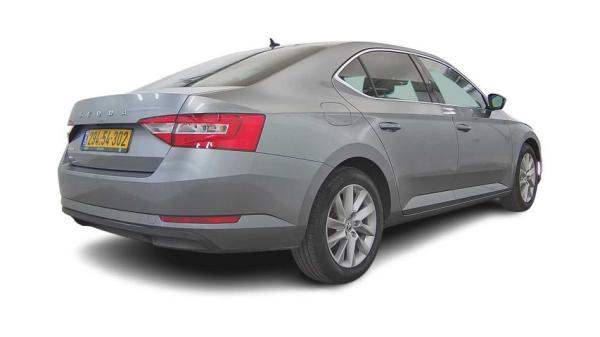 סקודה סופרב (2019 ואילך) Business אוט' 1.5 (150 כ''ס) בנזין 2020 למכירה בירושלים