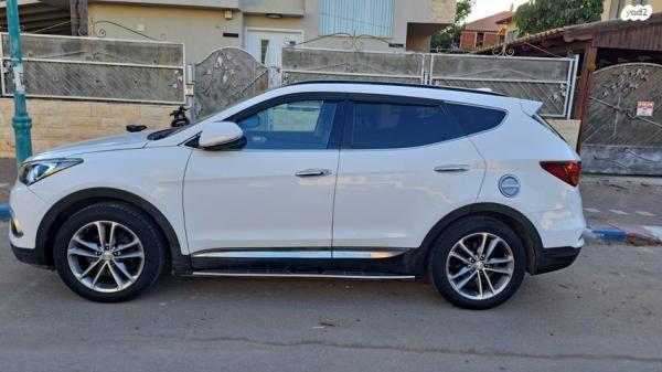 יונדאי סנטה פה 4X4 Elite אוט' בנזין 7 מק' 2.4 (192 כ''ס) בנזין 2016 למכירה בחדרה