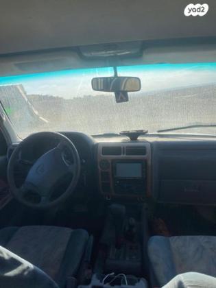 טויוטה לנד קרוזר פרדו ארוך 4X4 STD אוט' דיזל 8 מק' 3.0 (125 כ''ס) דיזל 2000 למכירה בערד