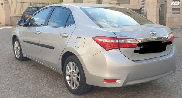 טויוטה קורולה GLI-FL אוט' 1.6 (132 כ''ס) [2013-2016] בנזין 2013 למכירה בחיפה